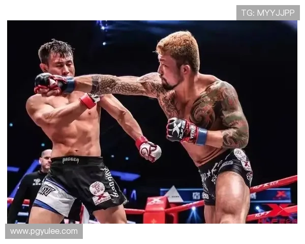 UFC热血激战直播中,见证格斗王者诞生时刻! UFC热血激战直播中,见证格斗王者诞生时刻!